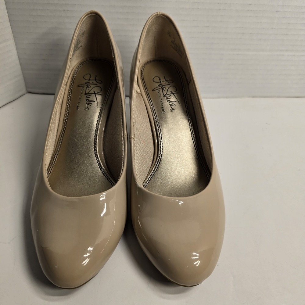 LifeStride Womens Parigi Tender Taupe Synthetic Heels‎ Pumps Size 7M